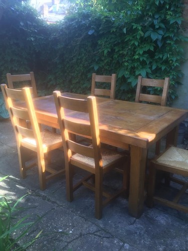 Table is solid pine with aged oak brandy barrel veneer inserts on table top. - Picture 2 of 7