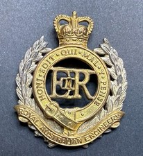 Royal Australian Engineers RAE ER Brass Cap Badge WWII Army Field