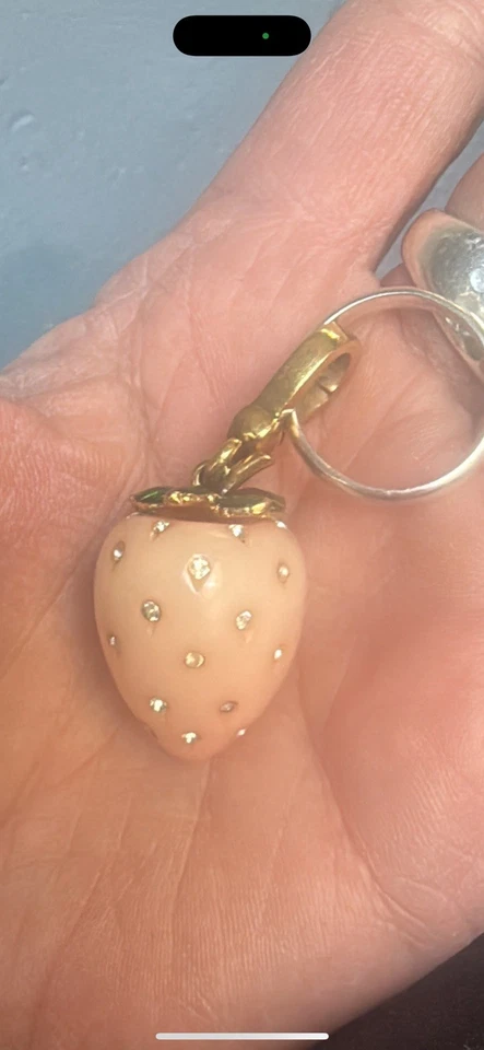 Raro Retirado Difícil de Encontrar Juicy Couture Pulsera Dije Rosa Fresa Esmalte Estrás Foto 4 de 4