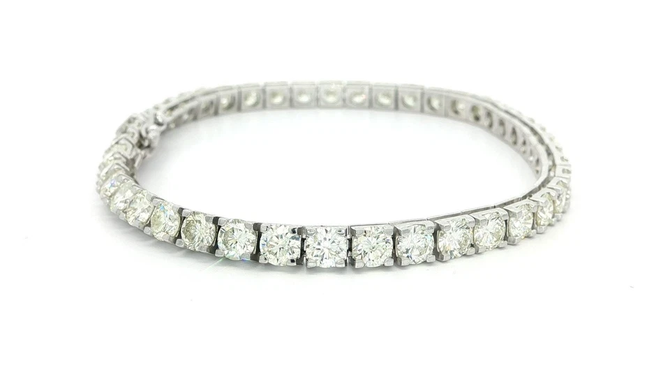 Bonito brazalete de tenis clásico de oro blanco de 18 quilates con línea de diamantes redondos grandes de 11,50 quilates Foto 2 de 4