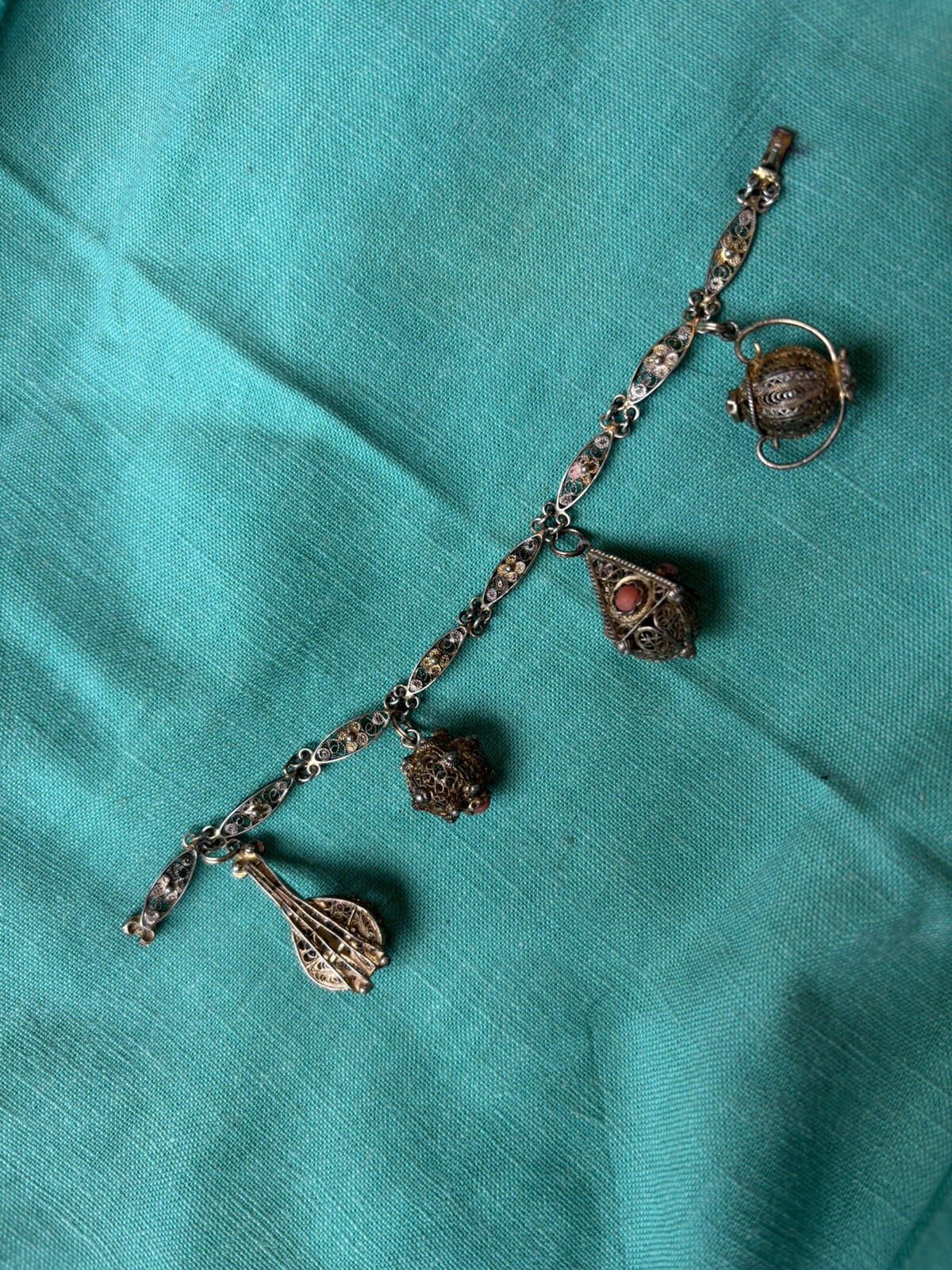 Picture 1 of 11