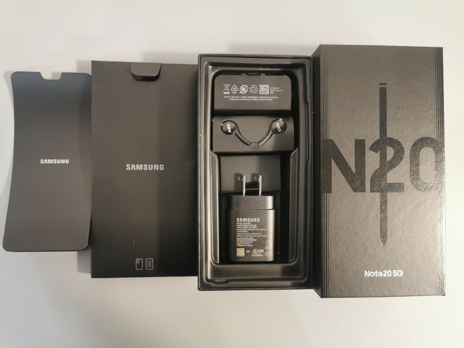 Samsung Note20 Note 20 Ultra Accessories In Box BLACK Samsung