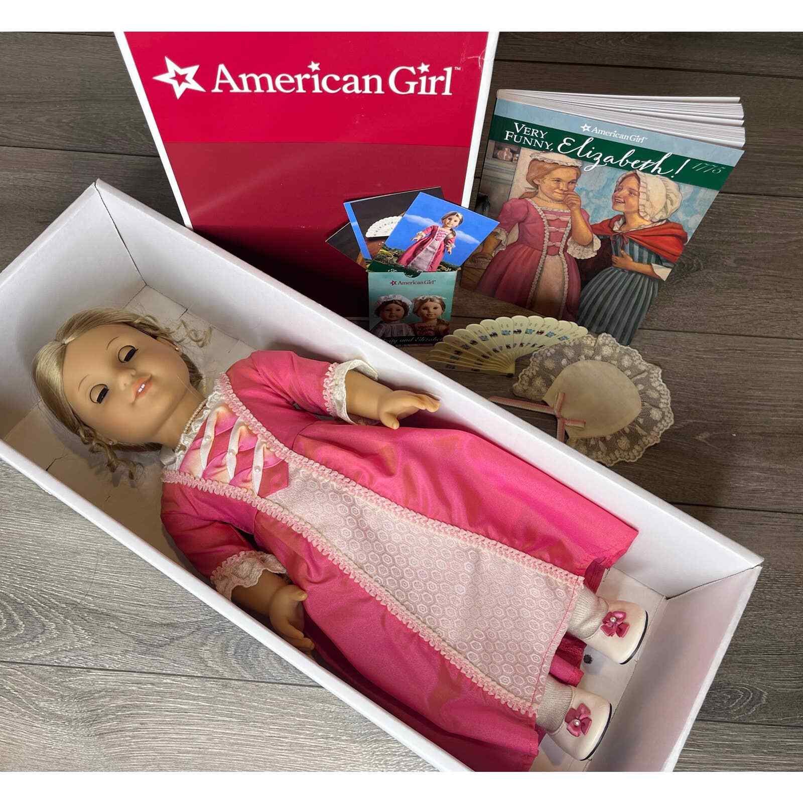 American Girl Doll ELIZABETH + ACCESSORIES Necklace Cap Book Felicity