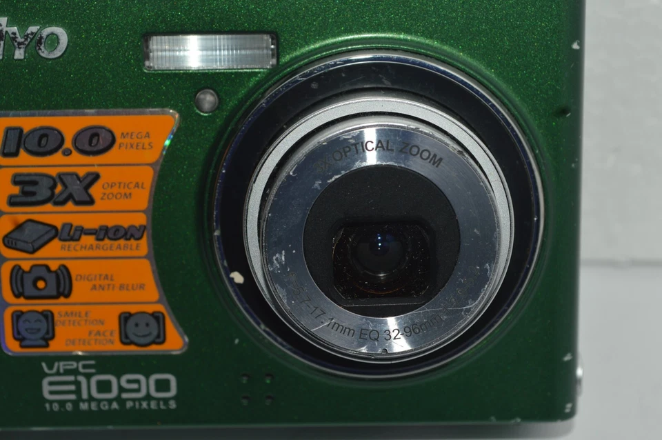 Cámara digital SANYO VPC-E1090 10 MP SOLO verde oscuro para reparación de piezas Foto 3 de 4