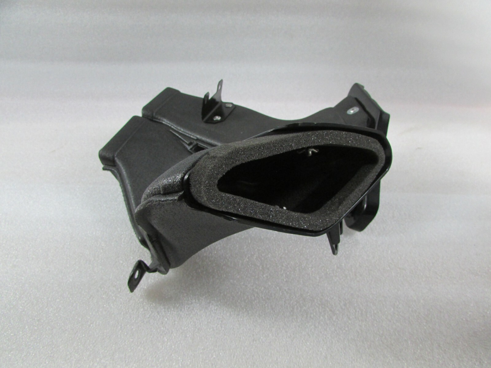Ferrari 488, Upper Center AC Duct, Used, P/N 86178500