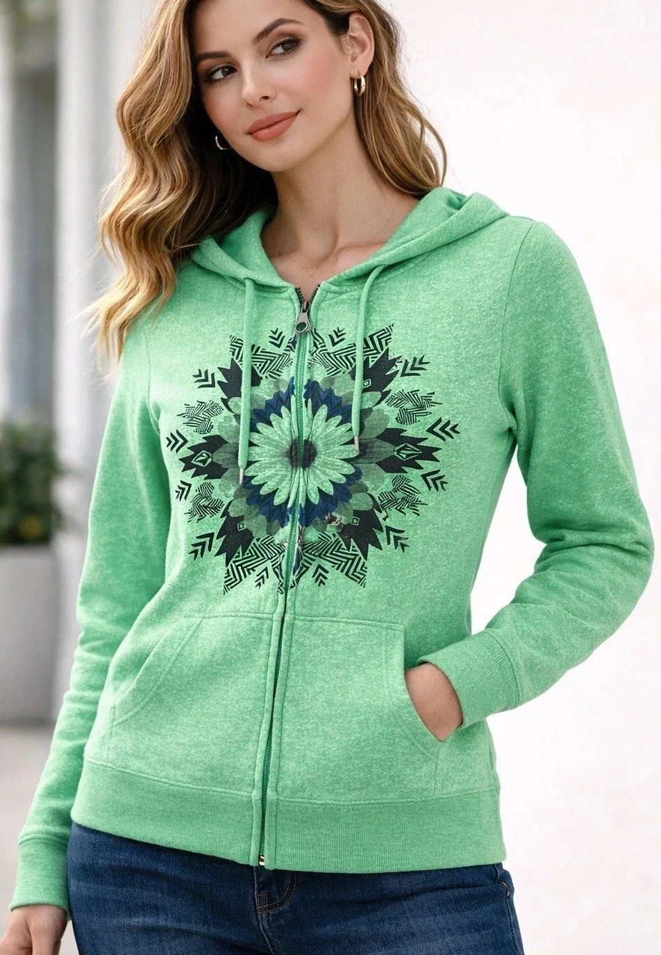 Volcom Green Zip Hoodie Graphic Print Women’s M Cotton Blend