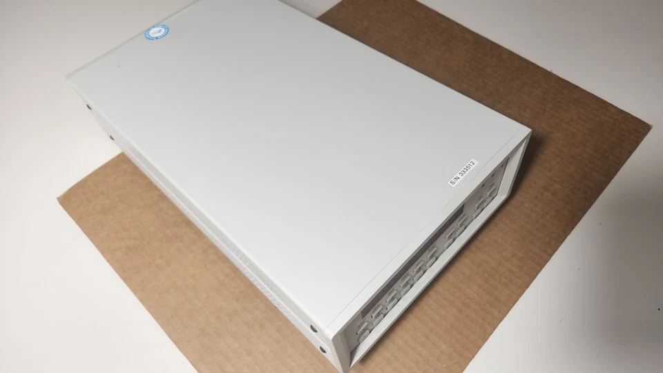 Lake Shore 331 331S 331S-T2 Temperature Controller w/ Thermocouple Inputs - Image 4 of 4