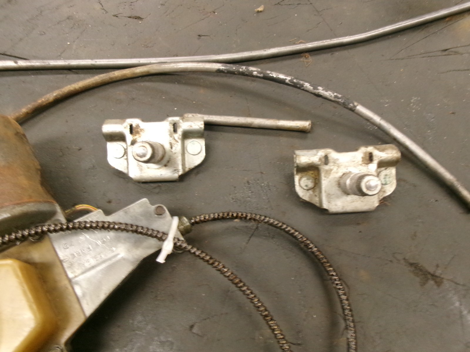 Rolls Royce Silver Shadow Lucas Wiper Motor 16W 75919A & Wiper Wheel Boxes