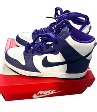 Nike Dunk hi PURPLE Sneakers WOMAN Size 5 GREET CONDITION.