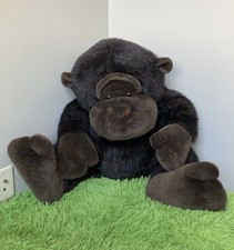Jumbo FAO Schwarz Fifth Avenue Gorilla Ape Plush 28 Tall Stuffed Animal