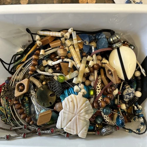 5 LB Vintage Modern Costume Jewelry Lot Wear Resell Treasure Hunt!