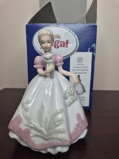 SBL Regal HousePorcelain Figurine 30305 BG Hand Painted Lady With Rose Boxed