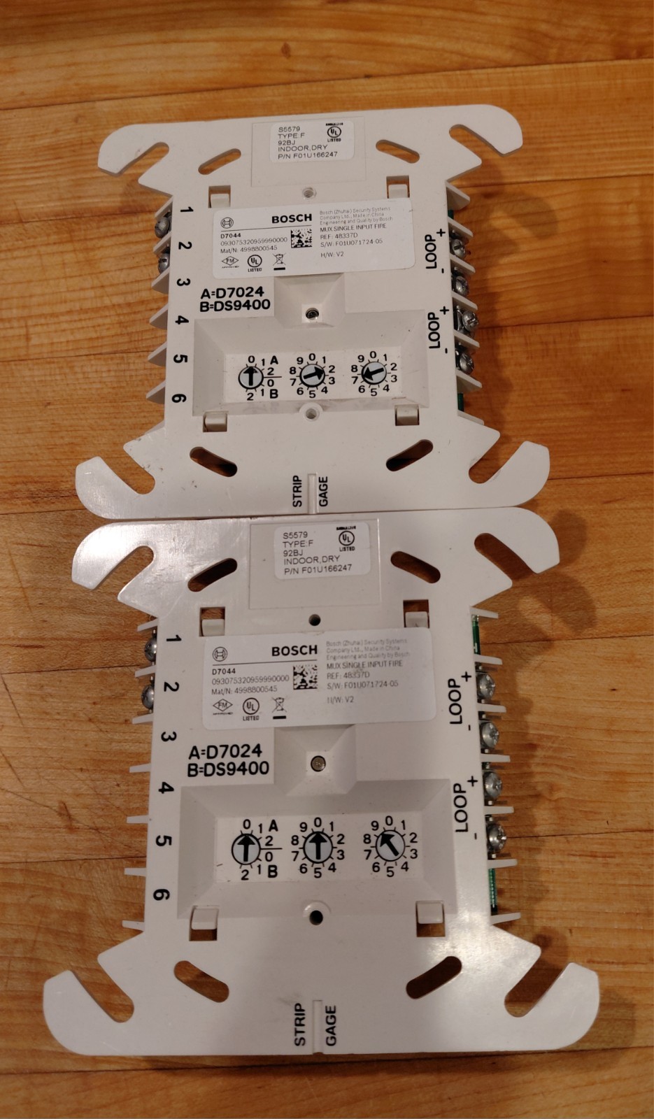 Bosch D7044