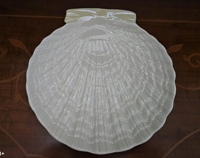 RARE ANTIQUE IRISH BELLEEK NAUTILUS PORCELAIN CORAL SHELL  SERVING PLATE TRAY
