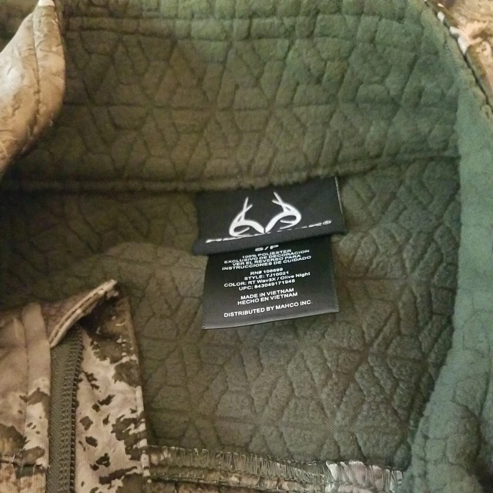 Realtree WaveX Hybrid Techshell Jacket - Image 4 of 4