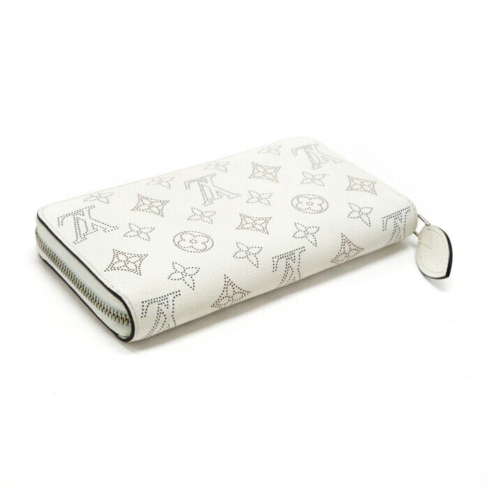 LOUIS VUITTON Zippy Wallet Monogram Mahina Leather M80555 Snow (White)