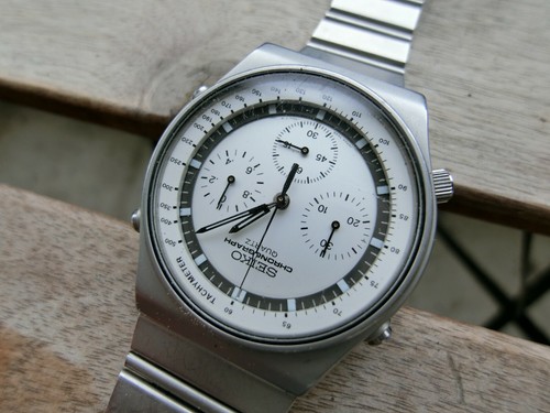 Vintage SEIKO SPEEDMASTER 7A28-7010 