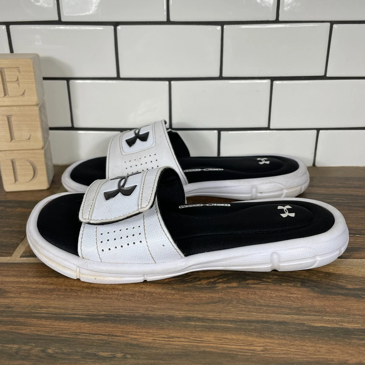 Under Armour V Youth Boy&#039;s Size 2Y Shoes White Black Comfort Slide Sandal | eBay