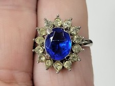 Vintage Ladies Silver-tone Blue Sapphire And Clear Rhinestone Cocktail Ring