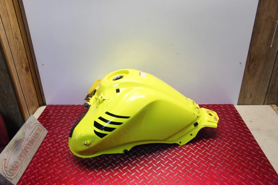 Suzuki V Strom 650 DL650 2018 OEM tanque de combustible de gasolina sin óxido sin abolladuras muy limpio vs1 Foto 2 de 4