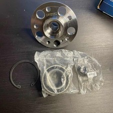 Front Wheel Hub  Bearing Assembly for Nissan Rogue 2008-2013