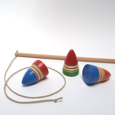 Liebe HANDARBEIT 46004 Kreisel Peitschenkreisel bunt Peitsche mit Flechtschnur 