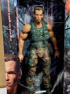 NECA Predator 1/4 Scale Jungle Patrol Dutch 18 Inch Figure 25th