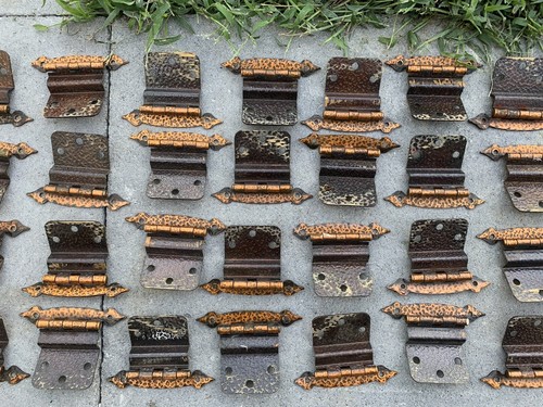 Vtg 46 Hammered Textured COPPER Colored CUPBOARD CABINET Door HINGES Colonial - Picture 3 of 12