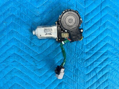 Lexus LX470 Front Passenger's Door Window Regulator Motor 85710
