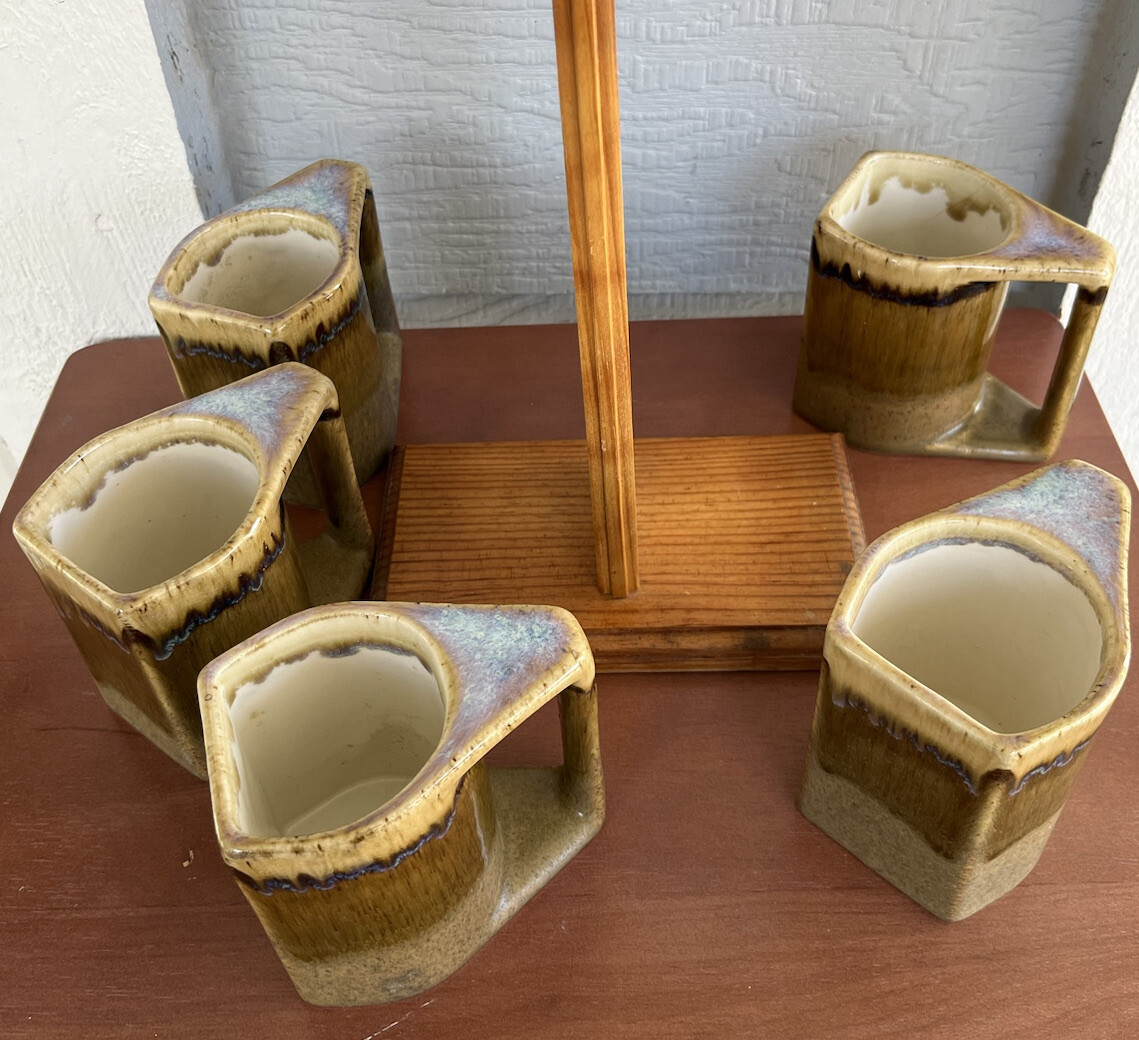 Set of 5 Beautiful Pottery Rodolfo Padilla Mugs with wooden Mug Holder