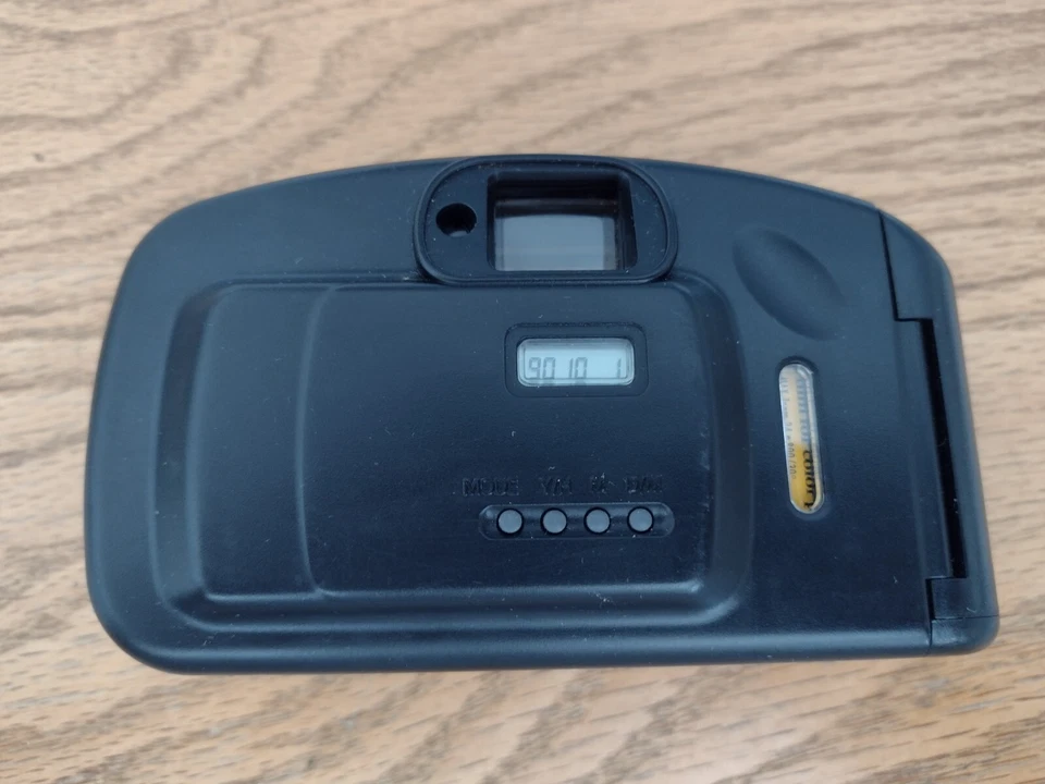 Vivitar EZ Motor Date-A-Print Auto Focus 35mm Camera Tested - Image 3 of 4