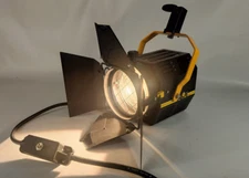 Desisti Magis 300 650W Stage Light w/ Gel Frame, Barn Doors, Pole Clamp -No Bulb