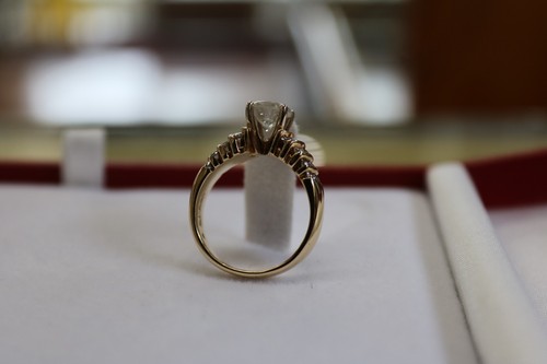 14k gold diamond ring - Picture 6 of 10