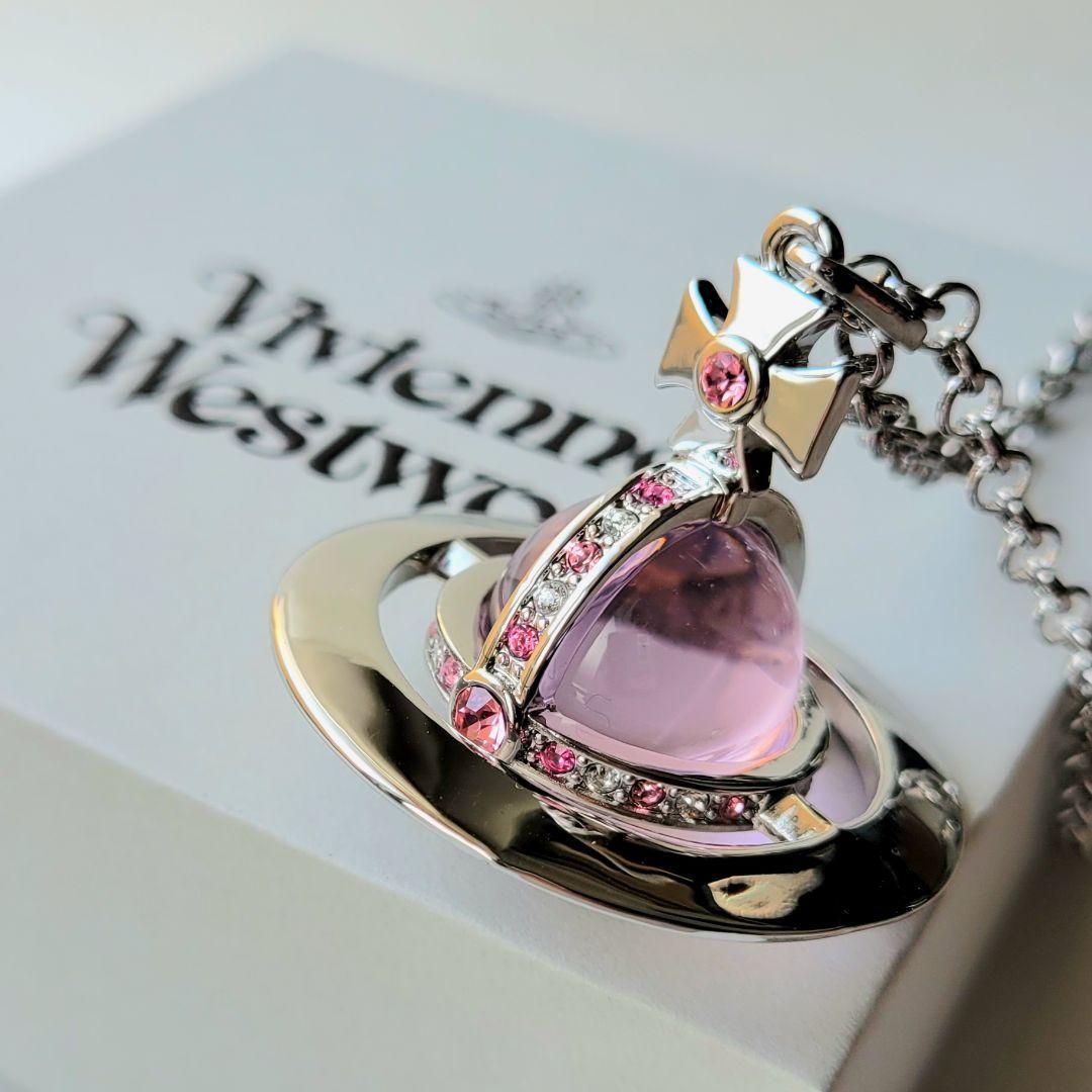 Vivienne Westwood Small Orb Necklace Pendant Pink x Silver Vivienne Westwood Small Orb Necklace Pendant Pink x Silver