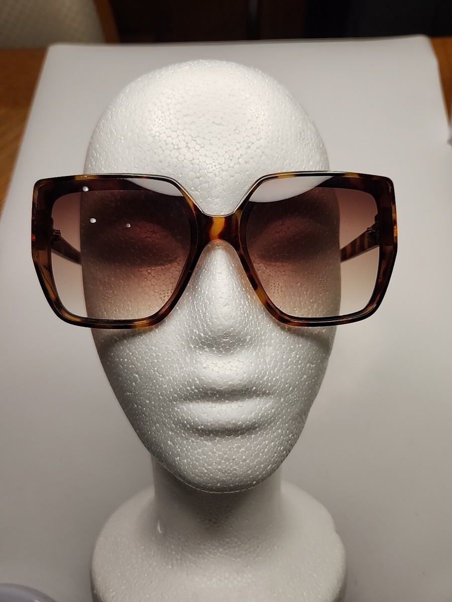 Jessica Simpson Oversized Women's Square Sunglasses J6205 100% UV New! NWT Jessica Simpson Oversized Women's Square Sunglasses J6205 100% UV New! NWT