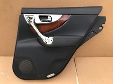 Porte arrière et accessoires Infiniti QX70