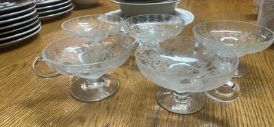 Vintage Set (5) Handblown Frosted Sherbet Dessert Glasses With Handle