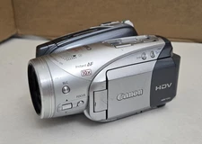 Canon Video Camera DC 7.4v Works Japan CMOS sensor 10x Fresh Battery