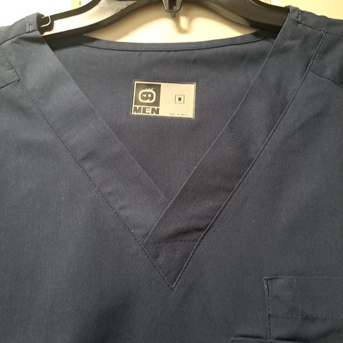 WonderWink Modern Fit Navy VNeck Short Sleeve Scrub Top Men's Size Medium - Picture 4 of 10