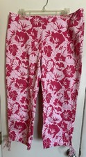 Pink Floral Woman  s Capri