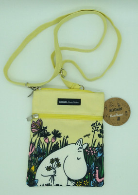 Moomin New With Tags Yellow Cloth Crossbody Purse