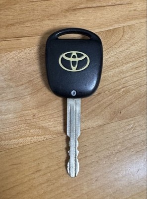 Toyota Alphard Estima Noah Voxy Sienta 3-Button Keyless Remote OEM