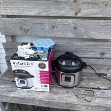 Instant Pot Multi Pressure Cooker 7 in 1 Programmable 6 Quart Works Great 🔥