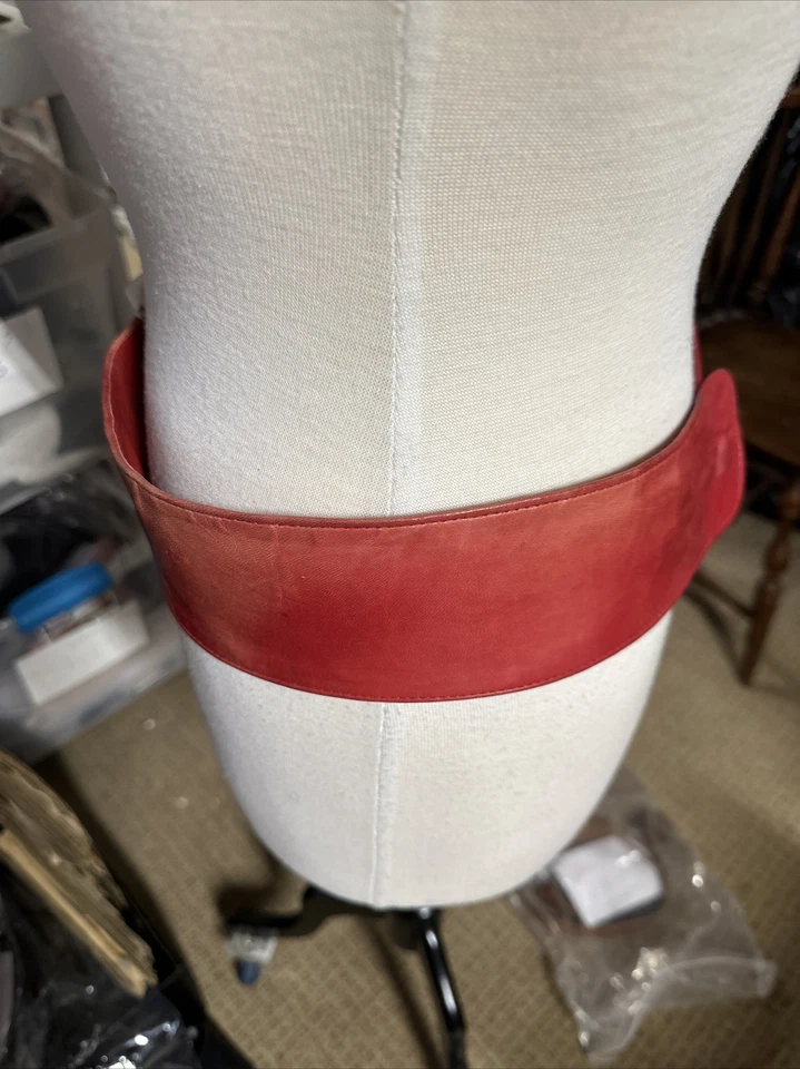 Vintage Alden Howard Red Leather Geometric Corset Belt 26 x 3 Size S - Image 2 of 4