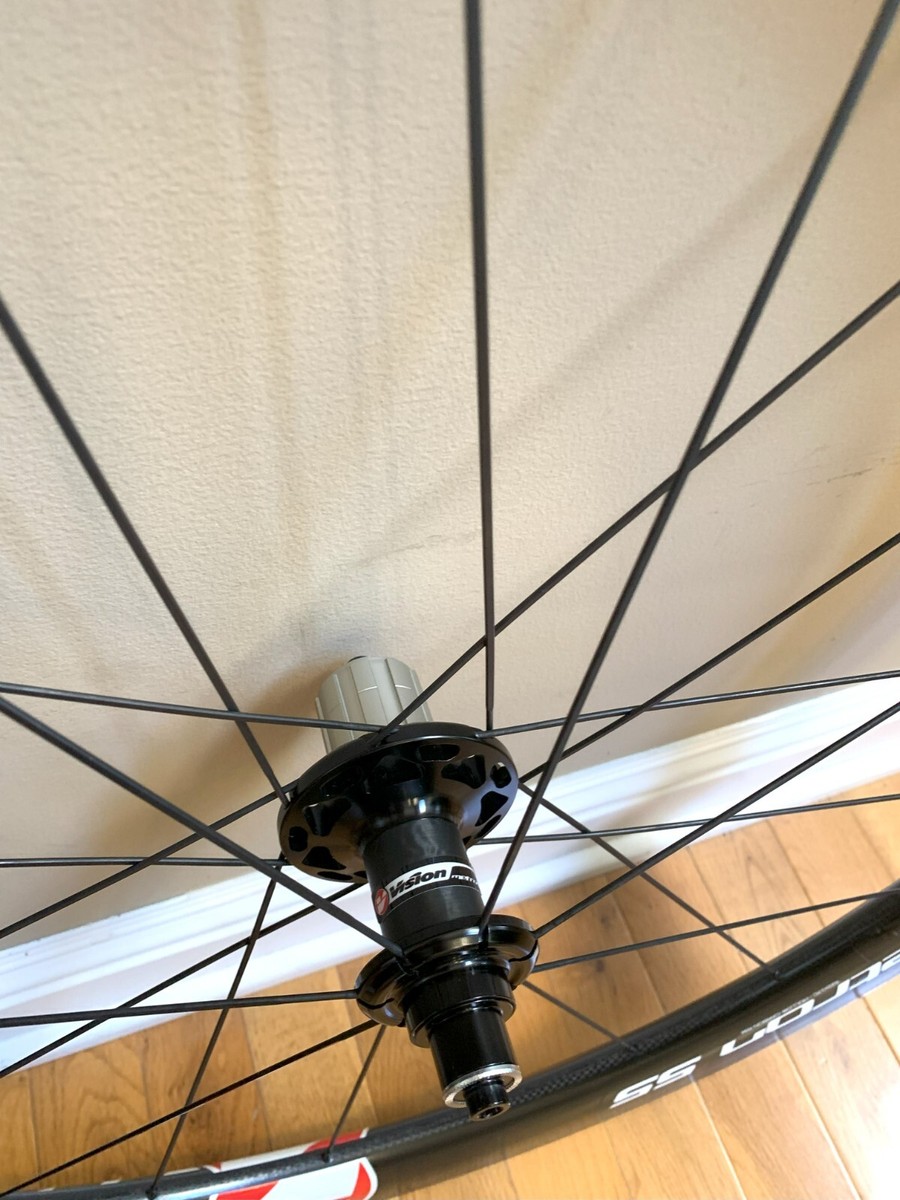 FSA Vision Metron 55 Carbon Clincher Rim Brake Wheelset 700c FSA Vision Metron 55 Carbon Clincher Rim Brake Wheelset 700c