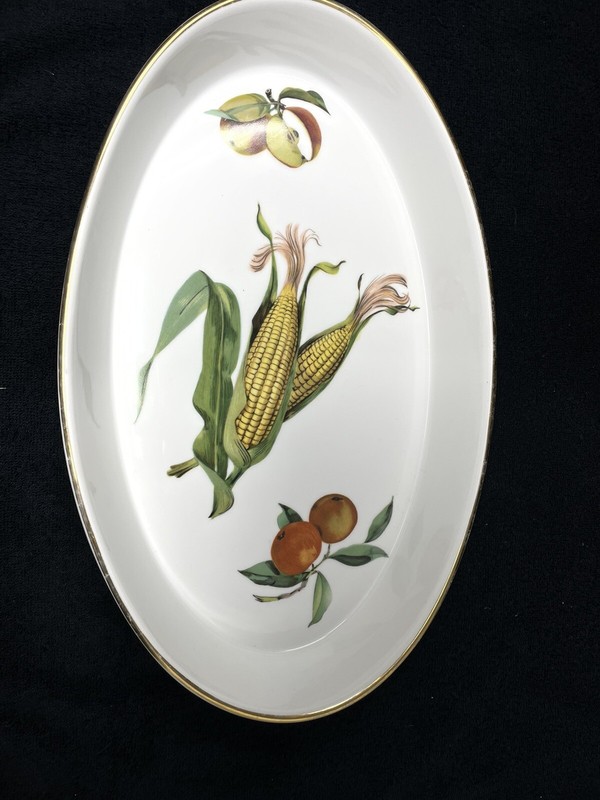 Royal Worcester Evesham Porcelain Oval Oven to Table Ware  Casserole Dish