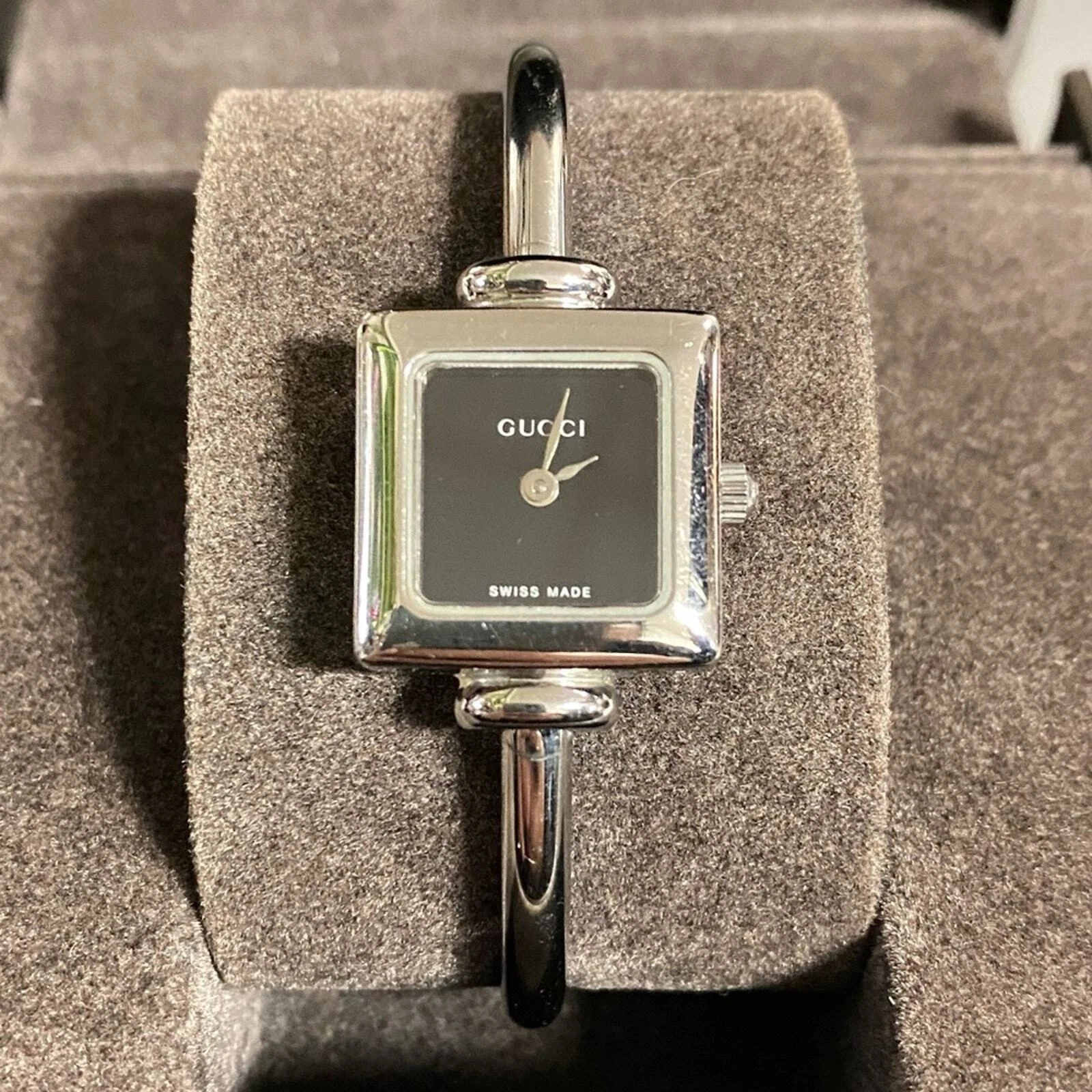 Authentique montre Gucci 1900L cristal saphir argenté fabrication suisse étanche
