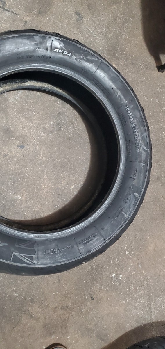 パーツ Aloha Cobra Chrome 240 AVON COBRA CHROME 240/40VR18 REAR TIRE HARLEY NIGHT-ROD V