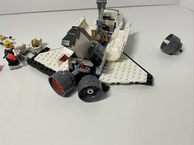 LEGO Creator Space Shuttle Explorer (31066) w/ Alternate Minifigures