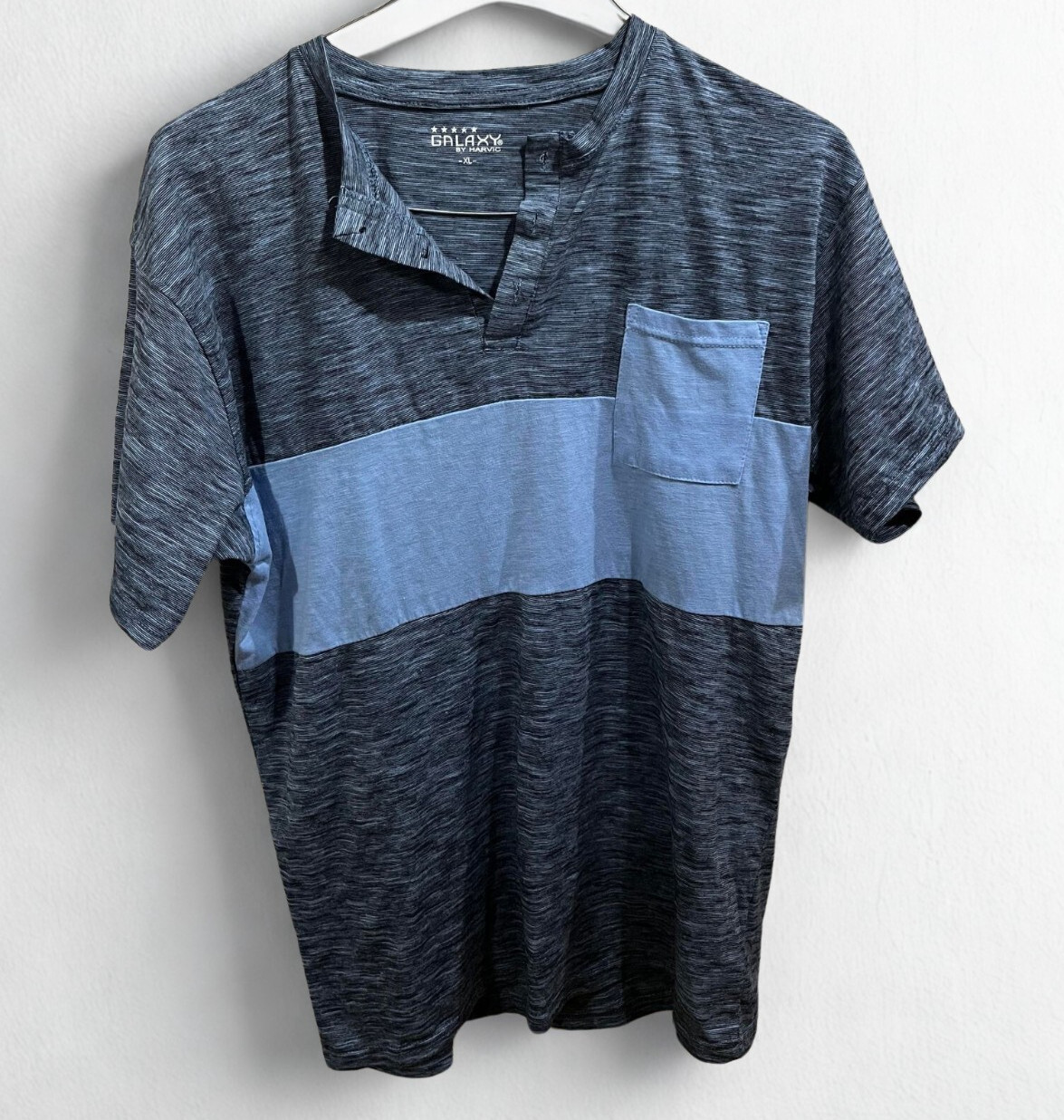 Galaxy By Harvic Shirt Mens XL Blue Short Sleeve Pocket Crew Neck New With Tags
